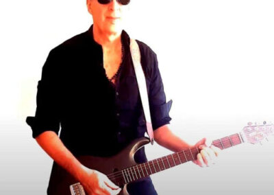 Pablo Broglio - Music Man Luke